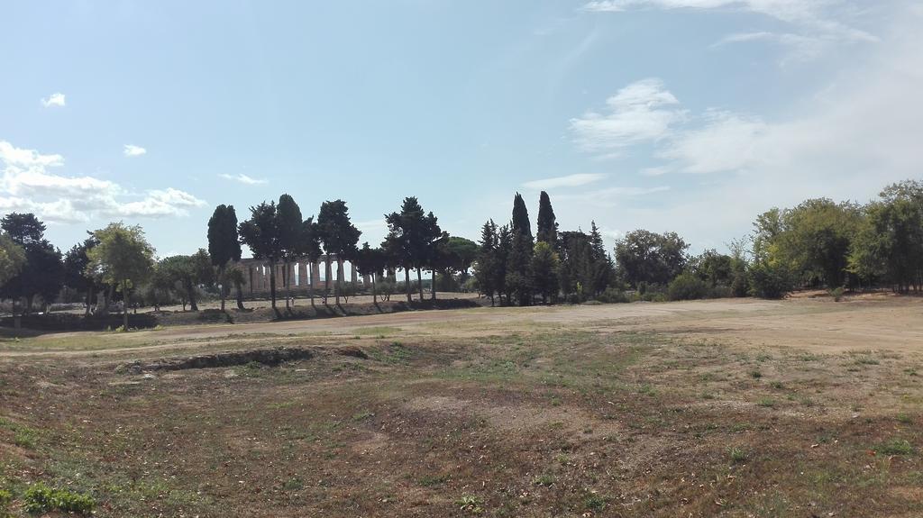 Porta Aurea Hotel Paestum Buitenkant foto